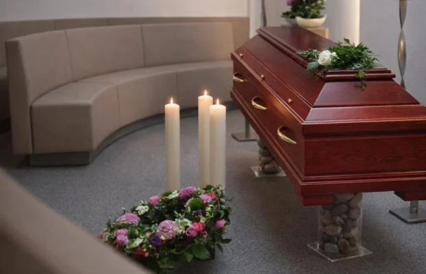 Organisation der Bestattung vor Ort – Abstimmung mit Partnern